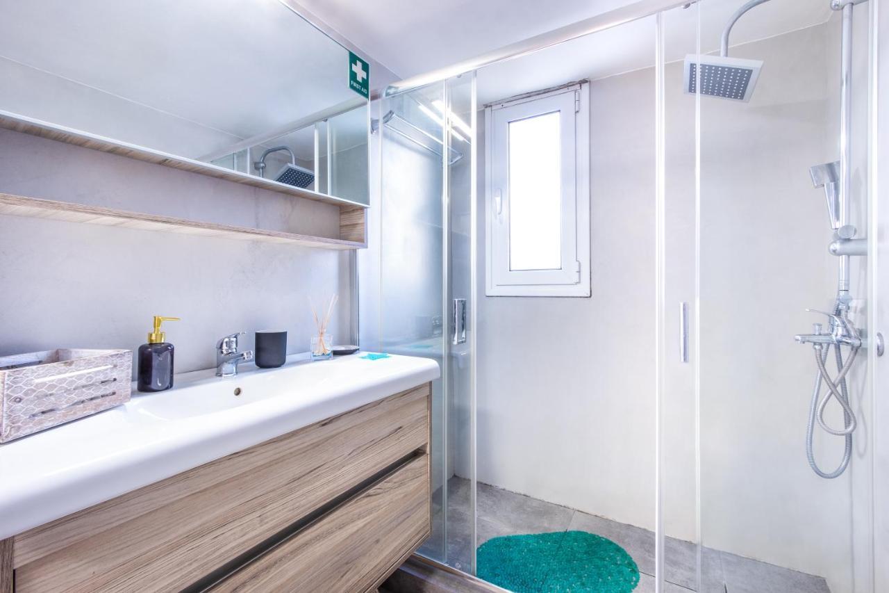Apartment With Parking Near Medical Center Athen Exterior foto