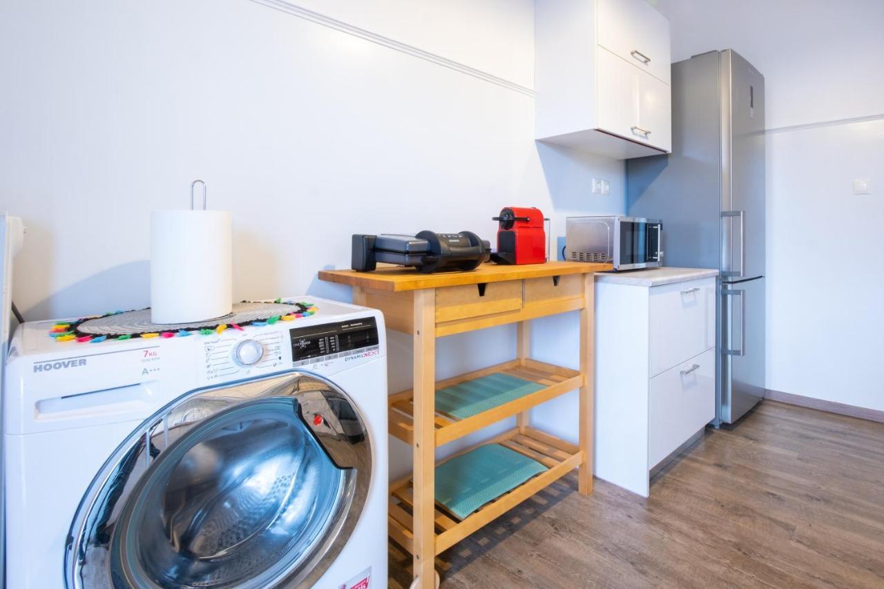 Apartment With Parking Near Medical Center Athen Exterior foto